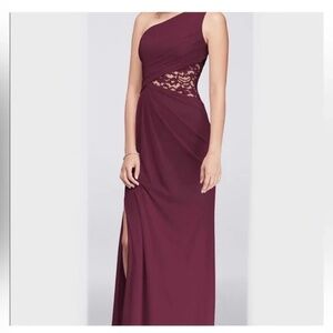 David's Bridal Bridesmaid dress - Size 4, Color: wine